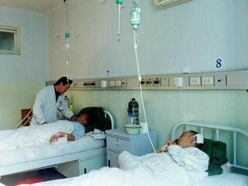 孩子吃瓜住院哭,孩子吃瓜住院，哭声唤起家庭关爱